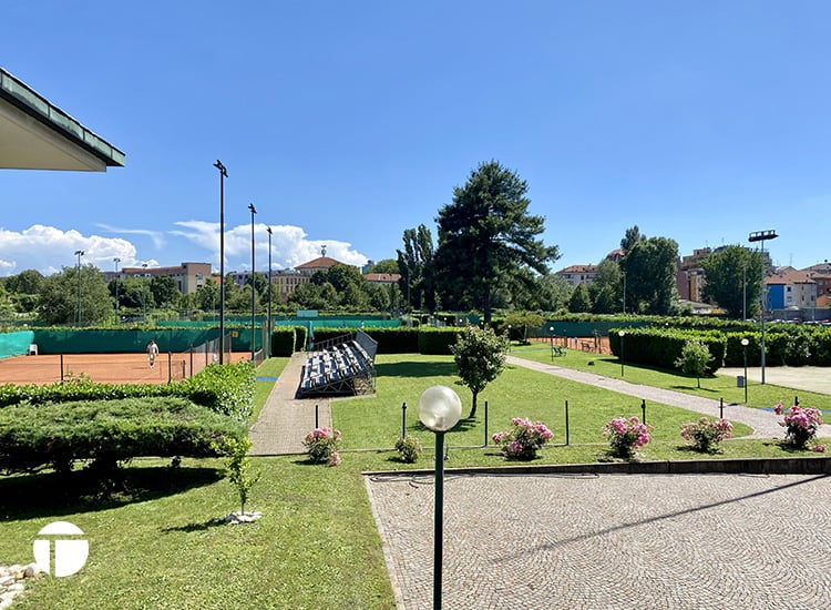 Campo da tennis del Jolly Club Milano | Tennis On Court | Il tennis da un altro punto di vista.