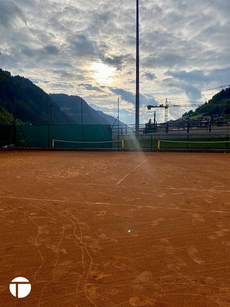 Campo da tennis di Santa Cristina, Val Gardena, in provincia di Bolzano | Tennis On Court | Il tennis da un altro punto di vista.